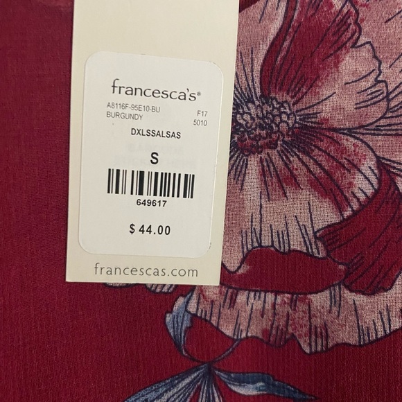 Francesca’s Burgundy Small floral dress. NWT - Picture 2 of 4